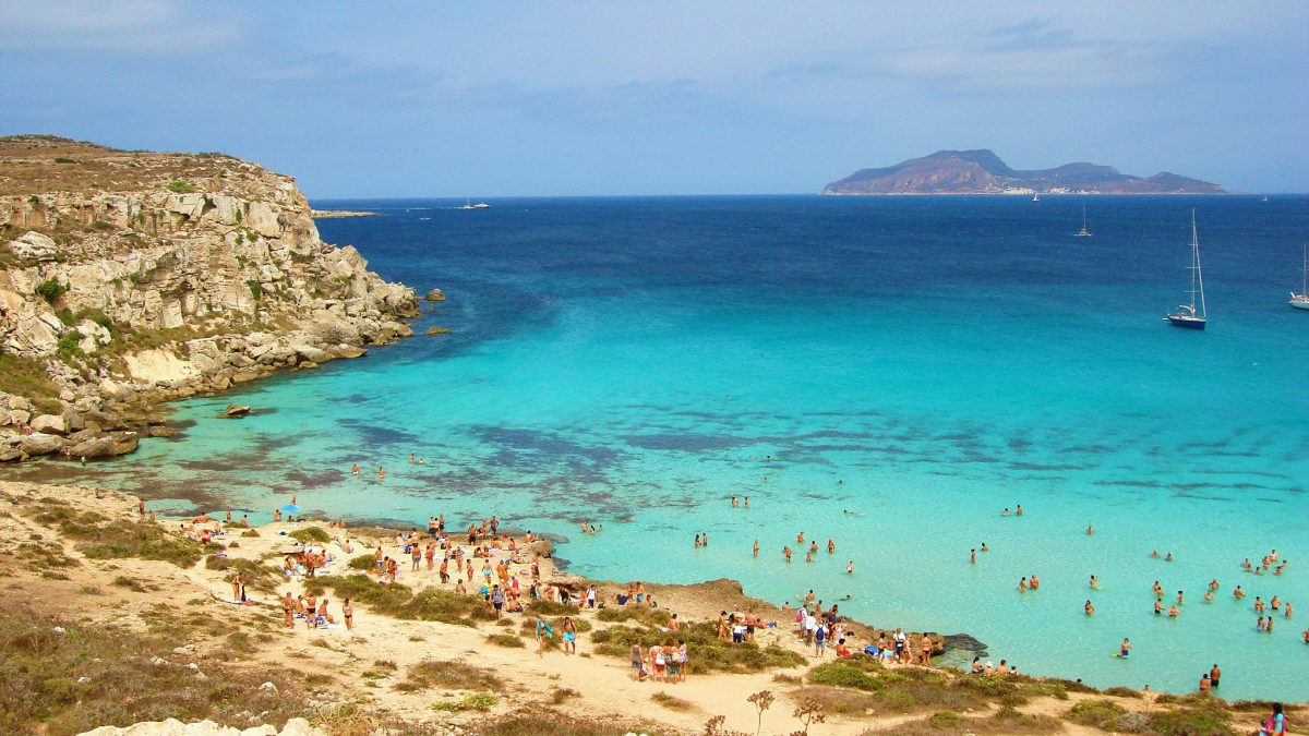 Spiaggia di Cala Rossa a Favignana